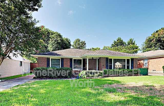 6164 Saint Moritz Ave - 6164 Saint Moritz Avenue, Dallas, TX 75214