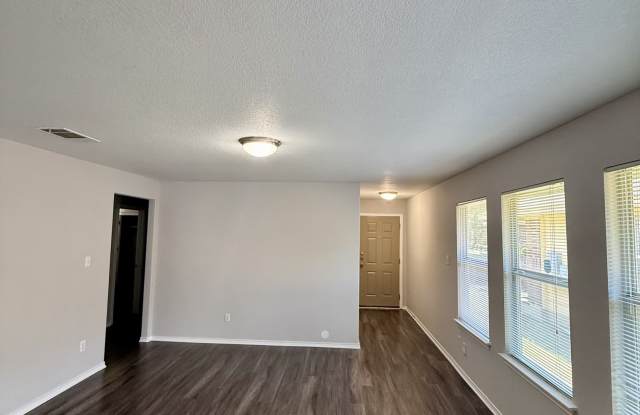 3302 Etheredge Drive Gallery 3
