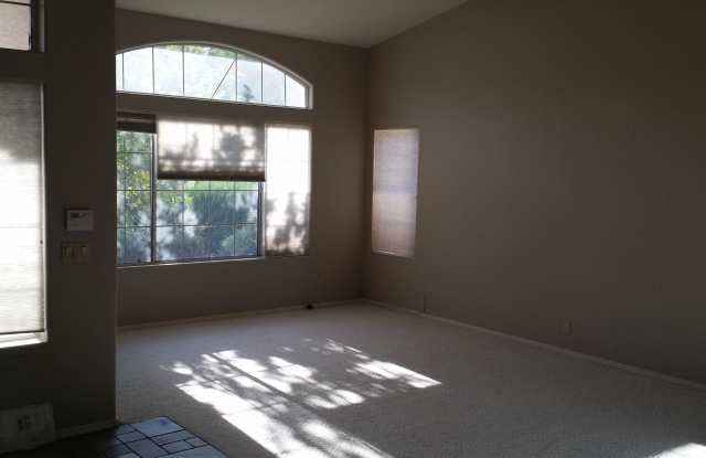 16627 N 61ST Way Gallery 4