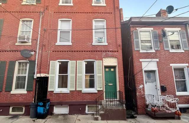 10 PEACE Street unit: 1 photos photos