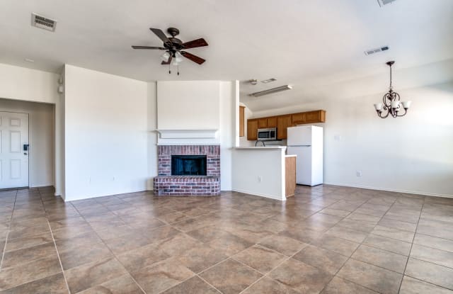 221 Rustic Grove Lane Gallery 2