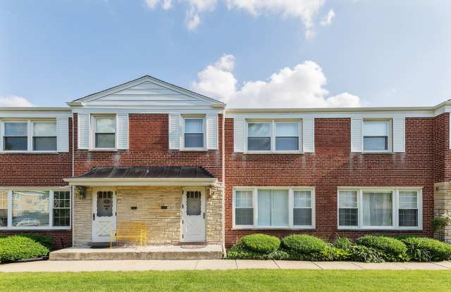 712 North Western Avenue - 712 N Western Ave, Park Ridge, IL 60068