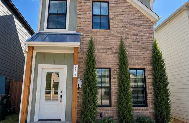 Modern Farmhouse 3BR Townhome in Edmond Gallery 1