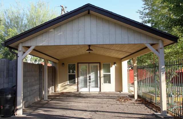 515 W Lewis Avenue Gallery 4