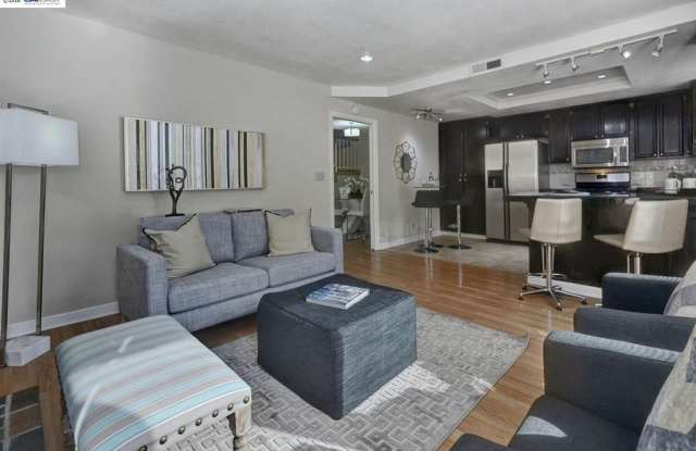 $4100 / 3BR GORGEOUS ARDENWOOD HOME IN NORTH FREMONT photos photos