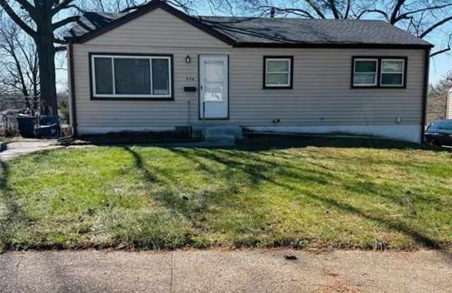 936 Highmont photos photos