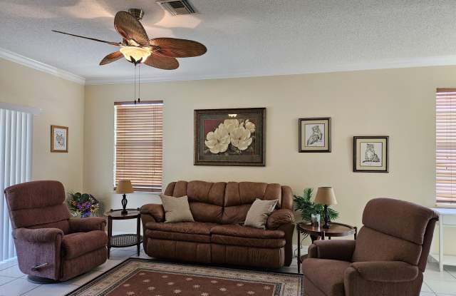 182 SIMS CREEK Lane Gallery 4