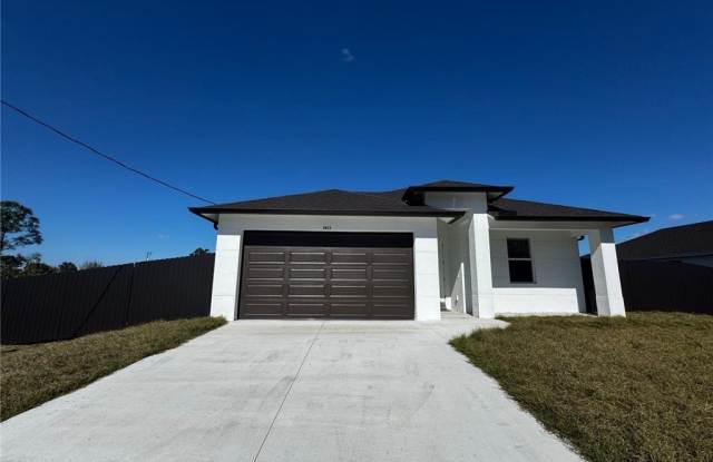 2812 54th Street W photos photos