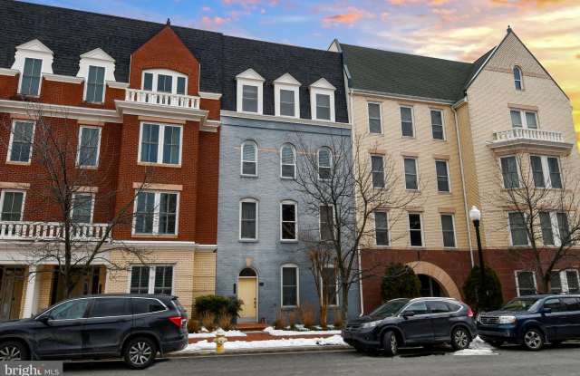 2305 MAIN LINE Boulevard unit: 102 photos photos