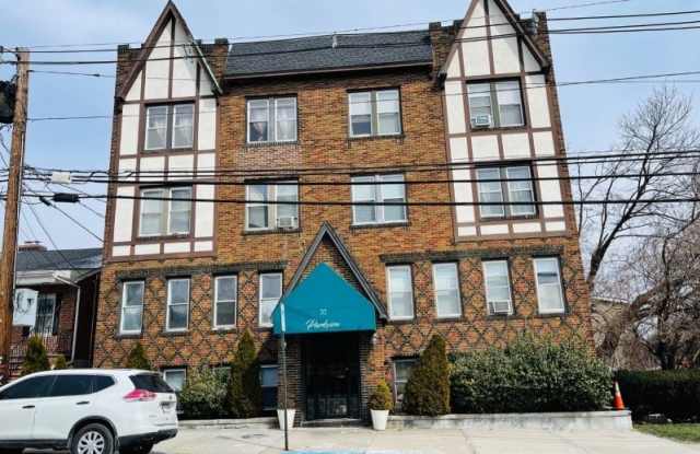 32 Woodcliff Ave photos photos