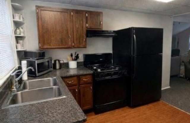 7 Midland Ave photos photos