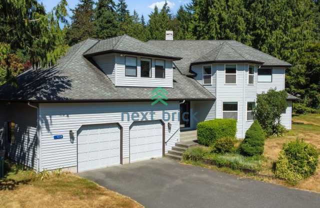 4 Beds 2.5 Bath Custom Built Single-family House Available for Rent! photos photos
