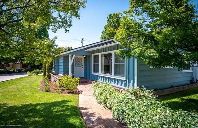 521 Wenham Road Gallery 2