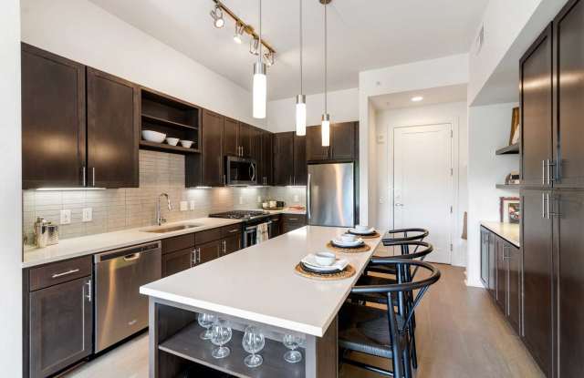 Cortland M-Line Gallery 3