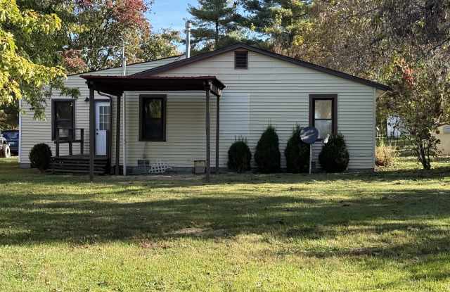 1427 Campbellsville Road Gallery 2