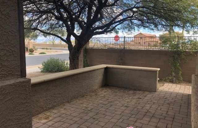 22283 E Munoz Court Gallery 2
