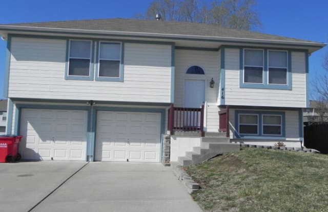 416 North Saville Court - 416 North Saville Court, Independence, MO 64050