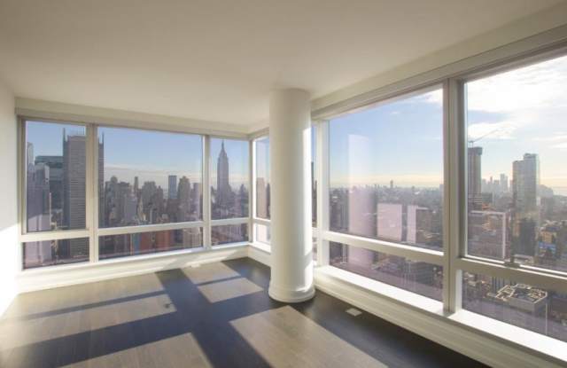 555 10TH AVE photos photos