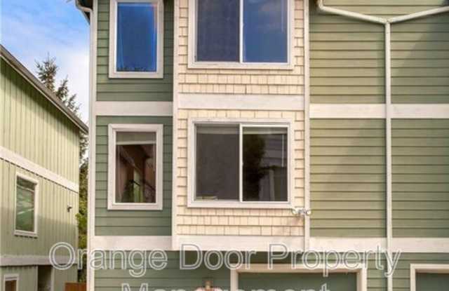 2414 Southwest Holden Street photos photos