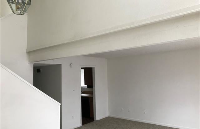 6317 Walraven Gallery 4