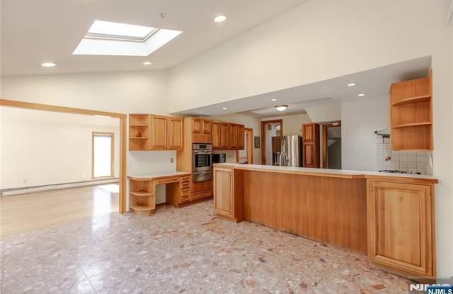 129 Boulevard photos photos
