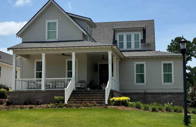 905 Geranium Drive photos photos