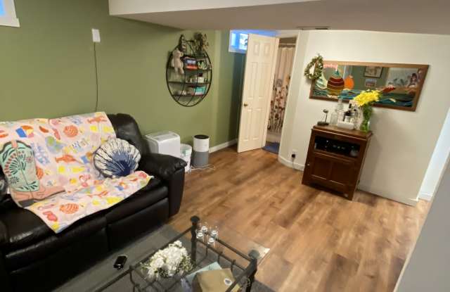 2013 J Ave photos photos