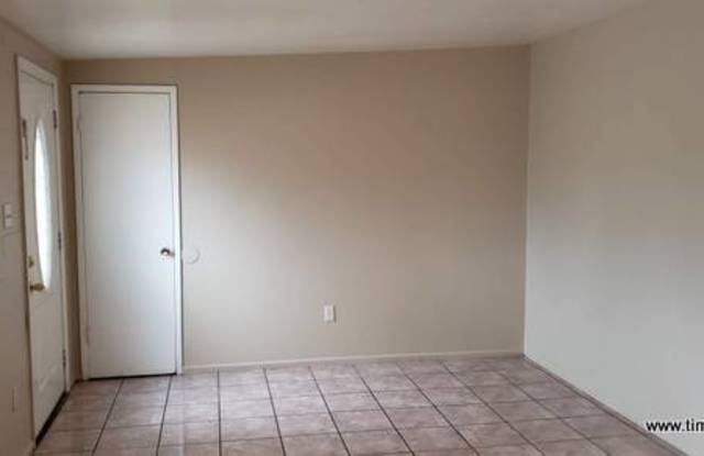 6438 W Fairmount Ave Gallery 2