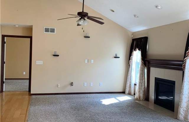 10498 Herrington Dr Gallery 4