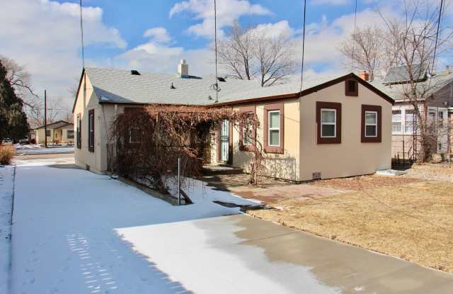 Charming Old North End Rancher Gallery 4