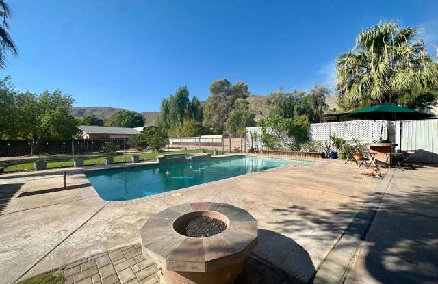 COMING SOON! AMAZING 3 Bedroom 3 Bathroom Home with Pool, Spa, RV Parking and MUCH MORE! photos photos