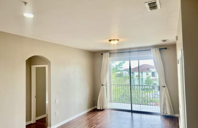7990 Baymeadows Road East Gallery 2