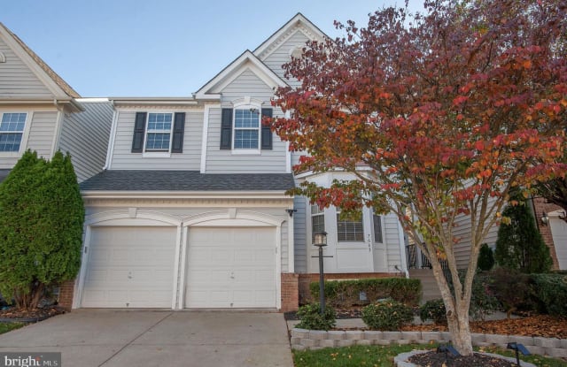 7663 GRAYSONS MILL LN - 7663 Graysons Mill Lane, Lorton, VA 22079