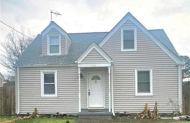 9210 Phillip Avenue photos photos