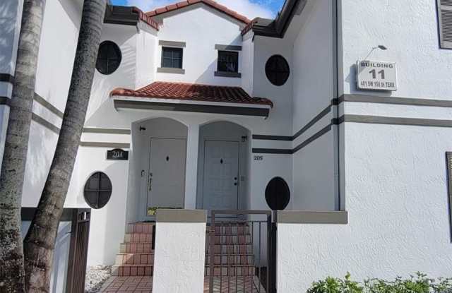 401 SW 158th Ter photos photos