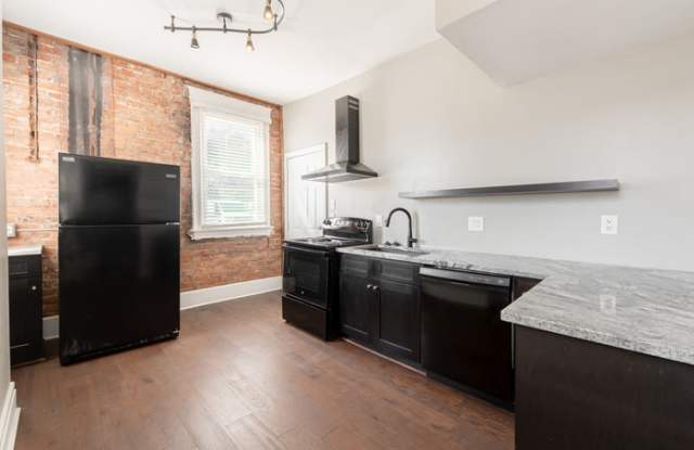 27 East Robbins Street - 27 East Robbins Street, Covington, KY 41011