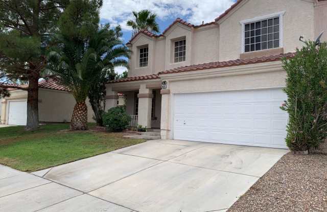 **$500 OFF 1ST MONTH RENT!!** Swimming Pool Paradise in Silverado Ranch photos photos