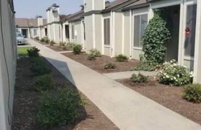 Regency Court Gallery 2