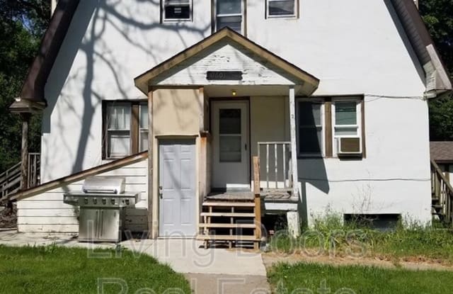 2601 N 58th St photos photos