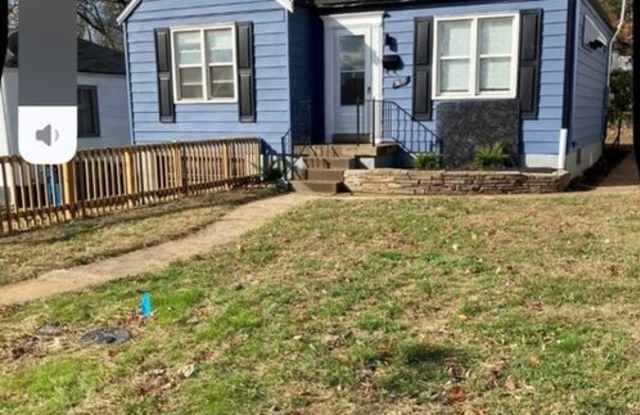 Charming 3BR House in Saint Louis photos photos