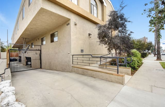 310 Redondo Avenue - 310 Redondo Ave, Long Beach, CA 90814