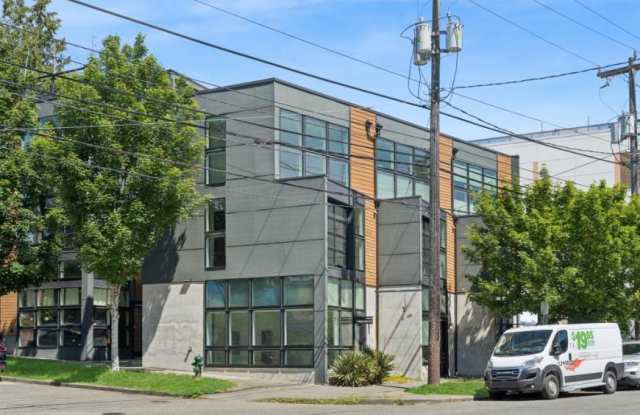 200 N. 36th St. photos photos