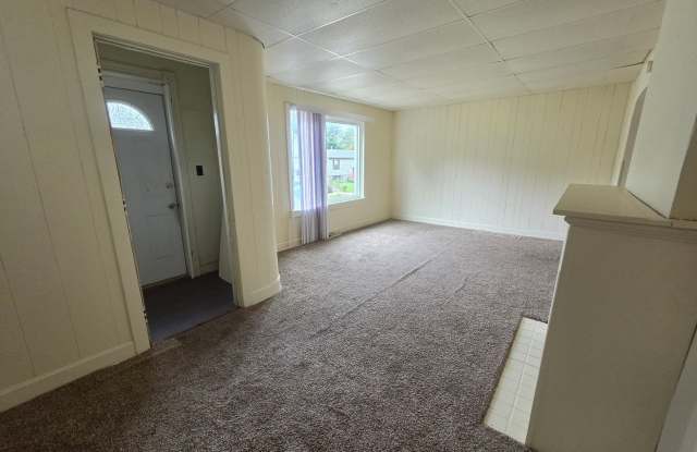 3-bedroom single family home west side Gallery 4