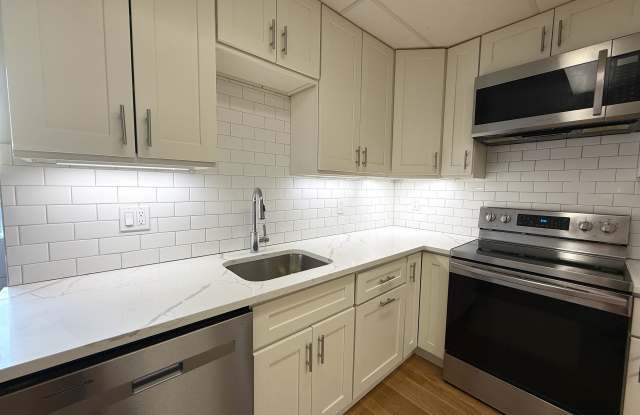 5 Myrtle Street - 5 Myrtle Street, Norwalk, CT 06855