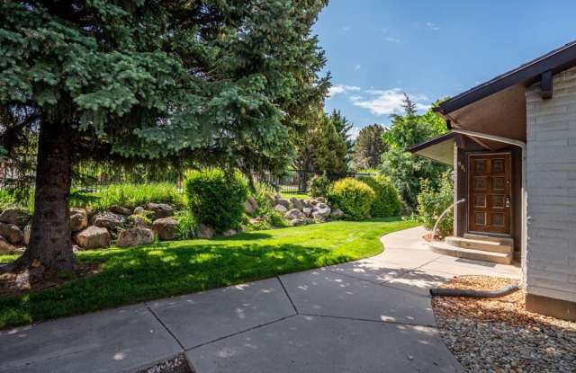 Charming Townhome photos photos