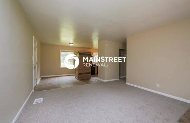 2374 Baywood Drive Southeast Gallery 2