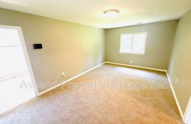 717 Caruthers Rd Gallery 4