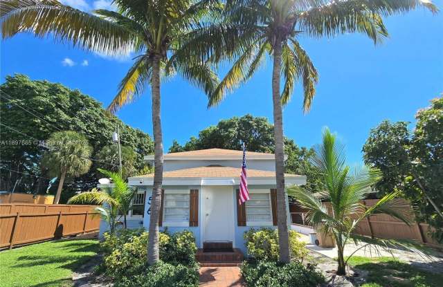 56 SE 3rd Ave photos photos