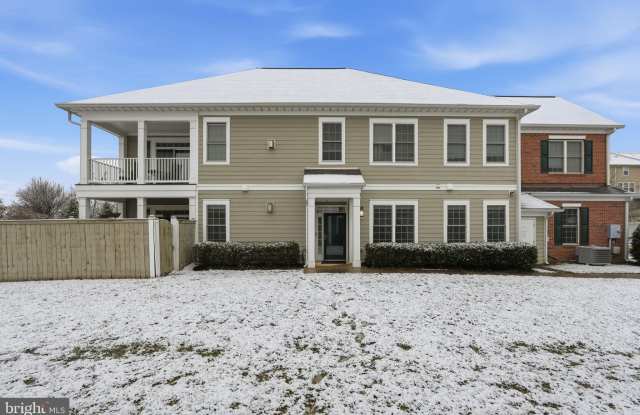 44025 VAIRA Terrace photos photos