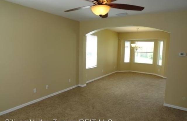 12671 Belcroft Drive Gallery 3